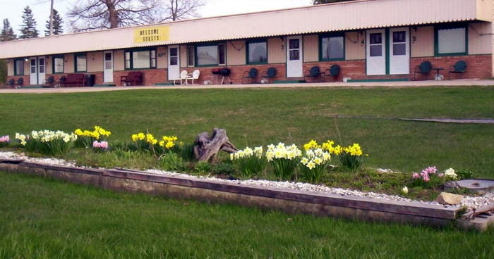 Sall-Mar Resort (Sal-Mar Court) - Web Listing (newer photo)